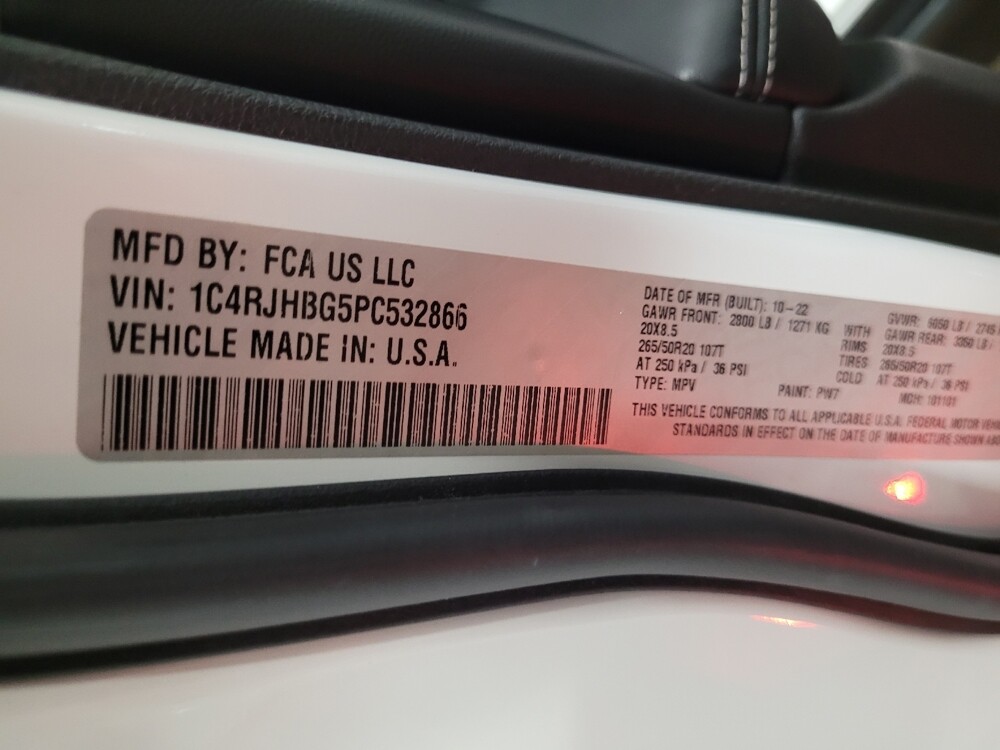 2023 Jeep Grand Cherokee in Langhorne, PA 19047 - 18118521 33