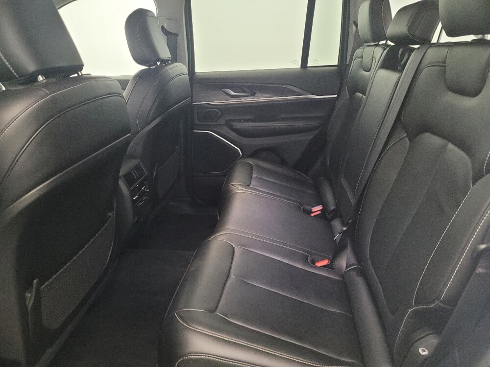 2023 Jeep Grand Cherokee in Langhorne, PA 19047 - 18118521 18