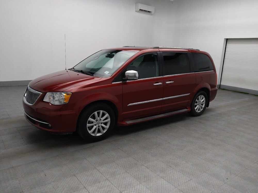 2016 Chrysler Town & Country in Union City, GA 30291 - 18118523 2