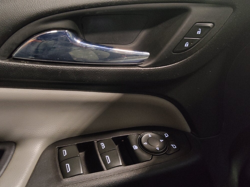 2020 Chevrolet Equinox in Lubbock, TX 79424 - 18118551 27