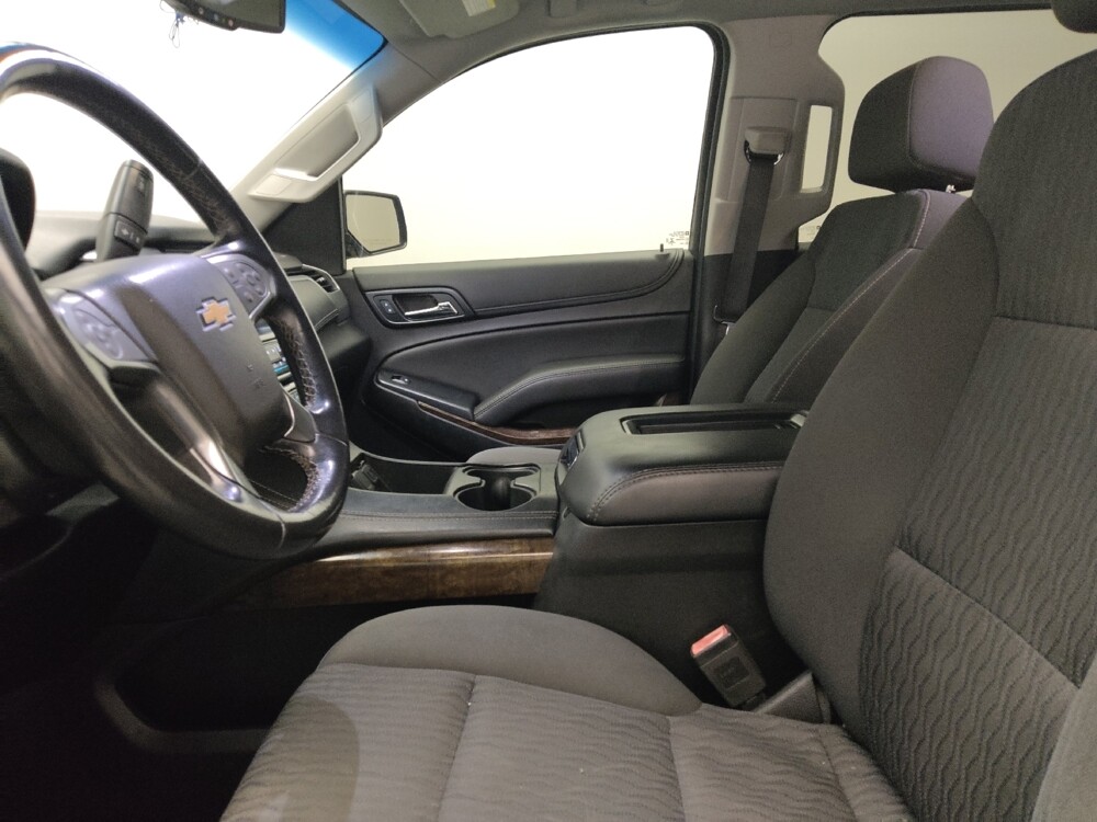 2019 Chevrolet Tahoe in Oklahoma City, OK 73139 - 18118554 17