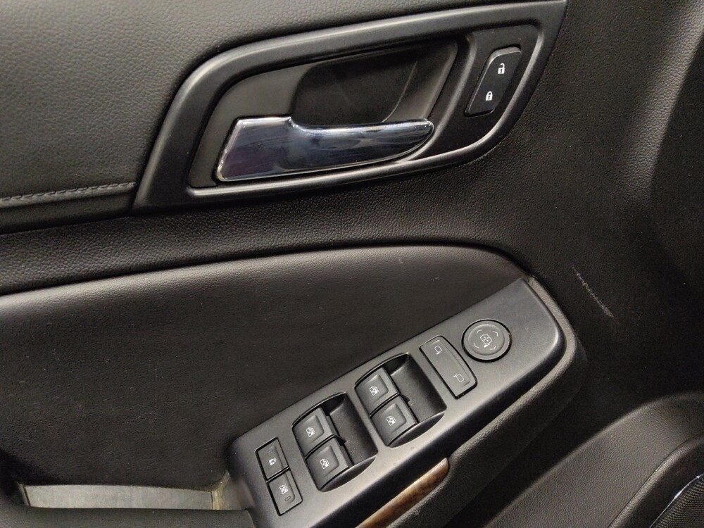 2019 Chevrolet Tahoe in Oklahoma City, OK 73139 - 18118554 27