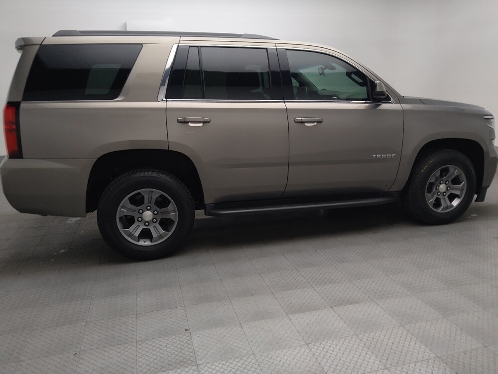 2019 Chevrolet Tahoe in Oklahoma City, OK 73139 - 18118554 10