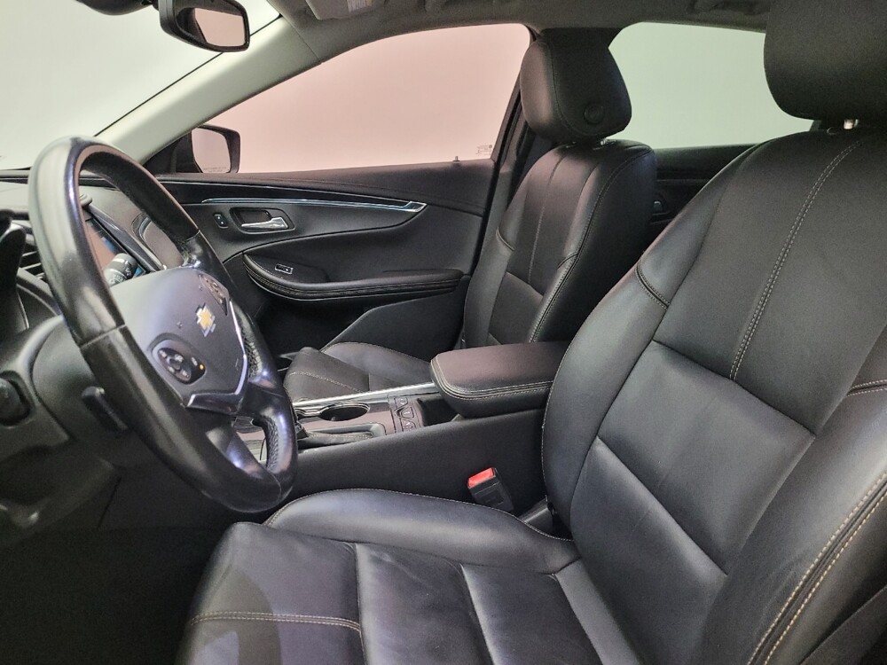 2018 Chevrolet Impala in Chandler, AZ 85225 - 18118558 17