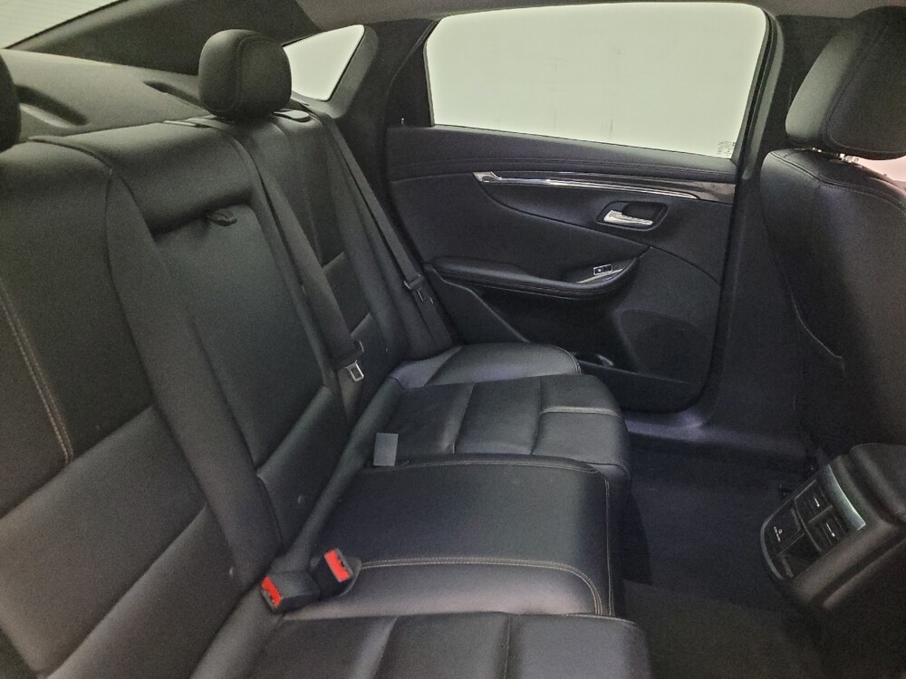 2018 Chevrolet Impala in Chandler, AZ 85225 - 18118558 19