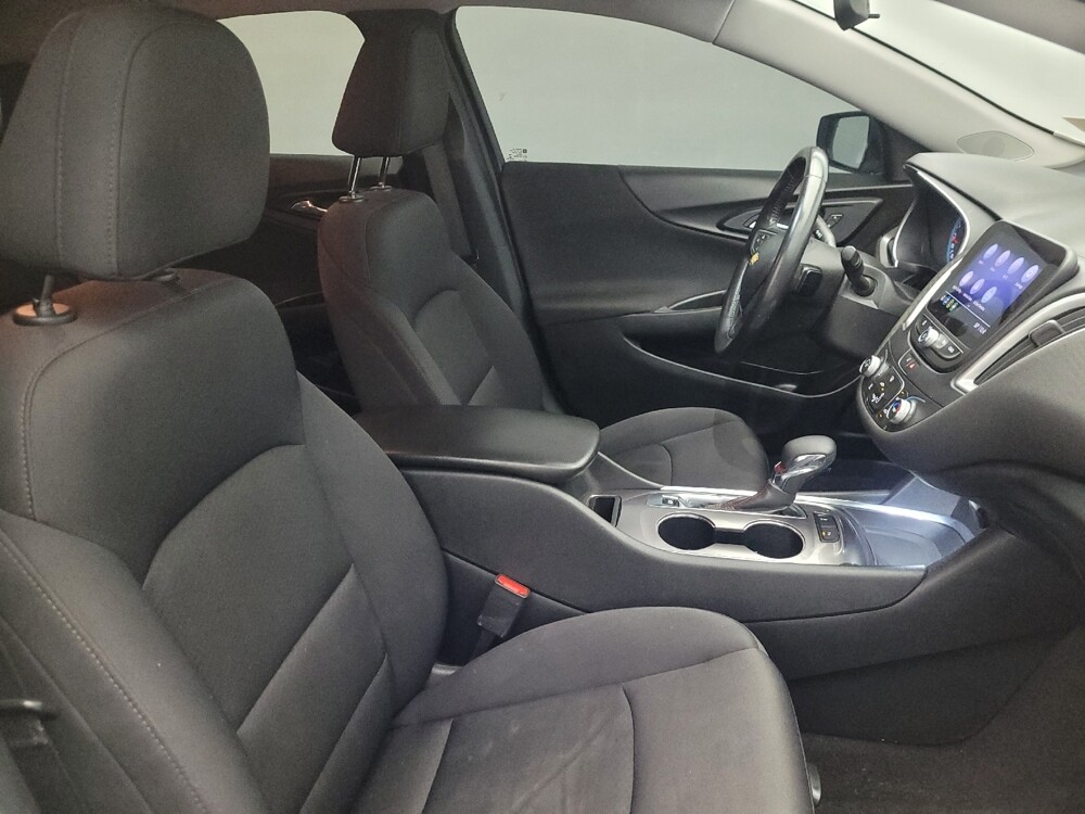 2022 Chevrolet Malibu in Tucson, AZ 85705 - 18118562 21