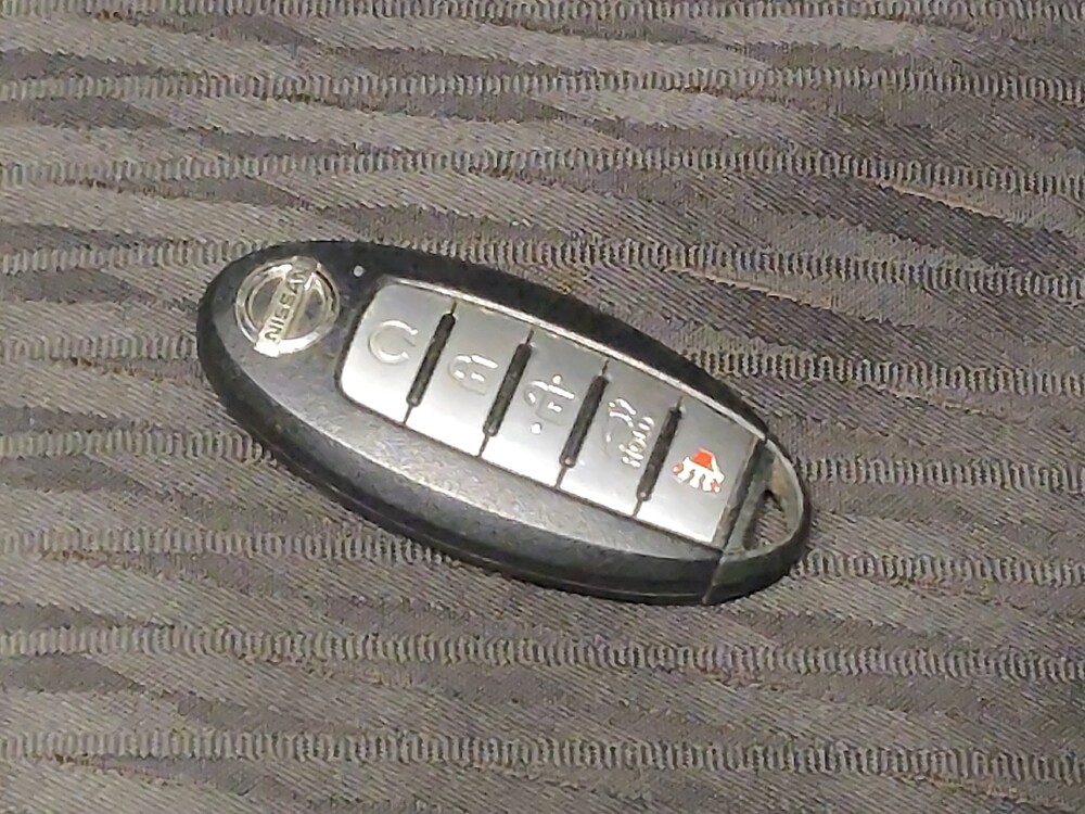 2019 Nissan Rogue in Phoenix, AZ 85022 - 18118564 32