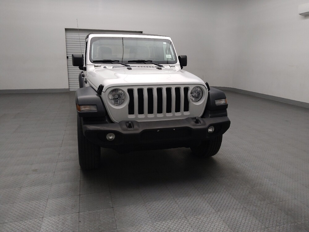2018 Jeep Wrangler in Oklahoma City, OK 73139 - 18118566 14