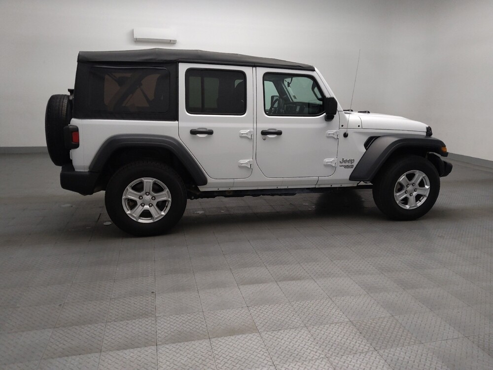 2018 Jeep Wrangler in Oklahoma City, OK 73139 - 18118566 10