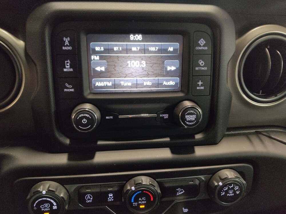 2018 Jeep Wrangler in Oklahoma City, OK 73139 - 18118566 25