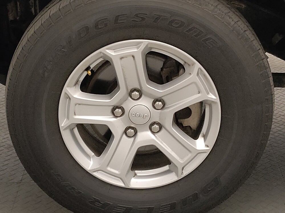 2018 Jeep Wrangler in Oklahoma City, OK 73139 - 18118566 31