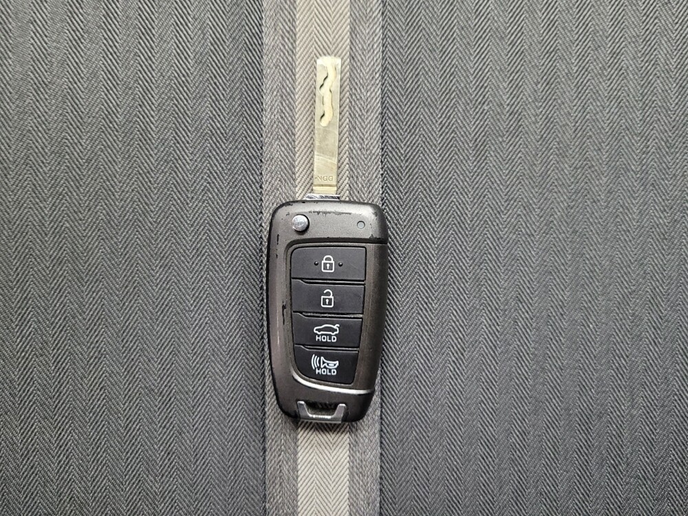 2022 Hyundai Sonata in Las Vegas, NV 89104 - 18118573 32