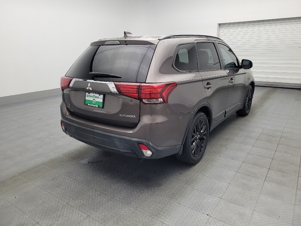 2018 Mitsubishi Outlander in West Palm Beach, FL 33409 - 18118574 9
