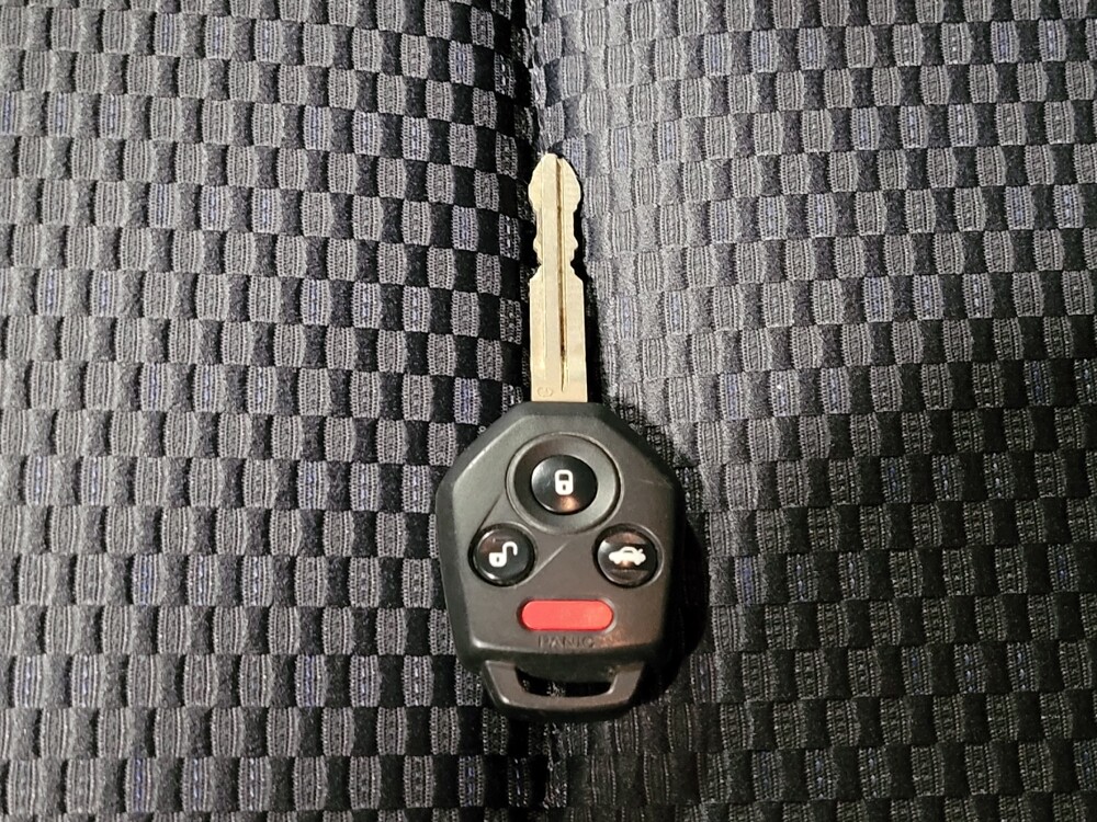 2015 Subaru Forester in Hialeah, FL 33014 - 18118577 32