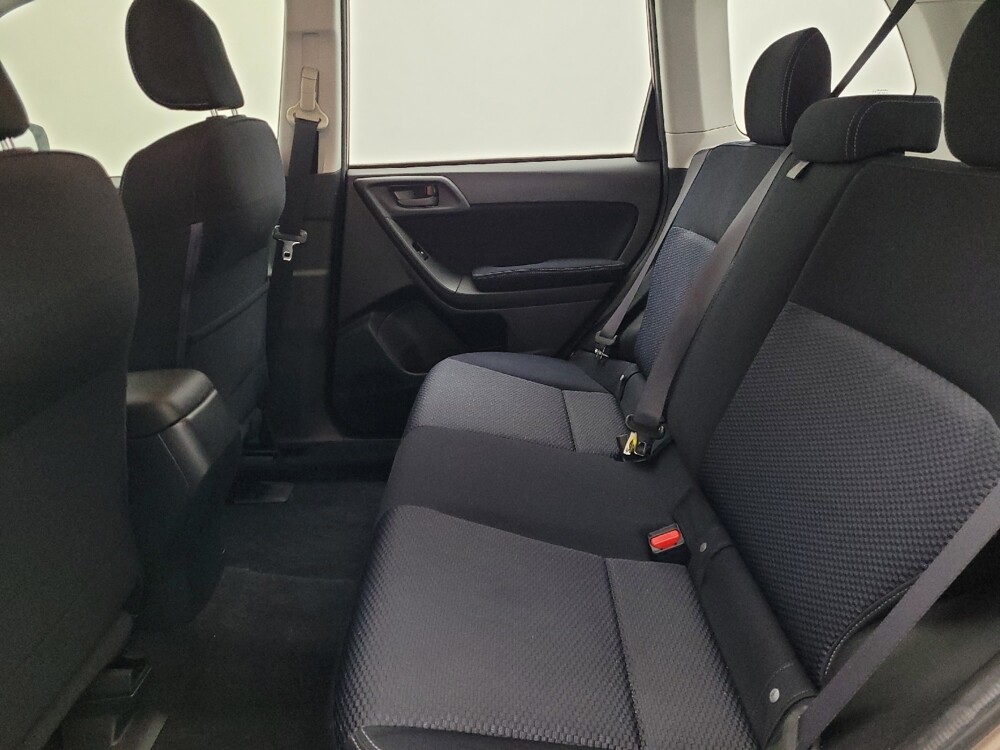 2015 Subaru Forester in Hialeah, FL 33014 - 18118577 18