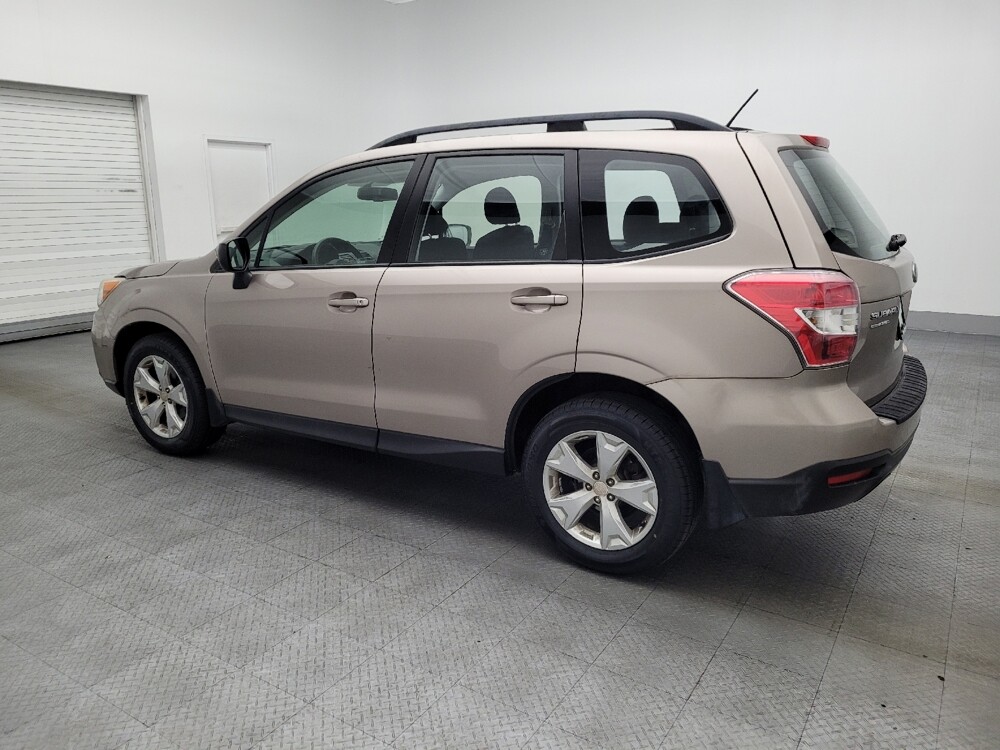 2015 Subaru Forester in Hialeah, FL 33014 - 18118577 3