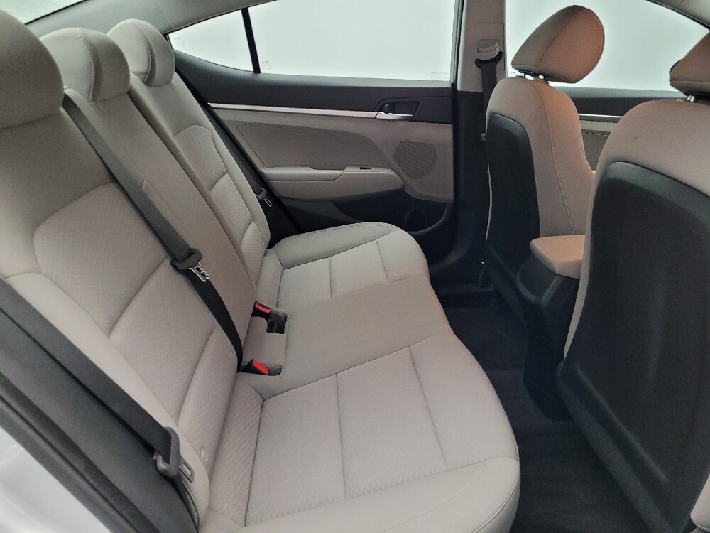 2019 Hyundai Elantra in Kissimmee, FL 34744 - 18118579 19