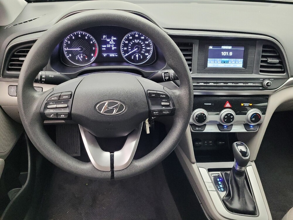2019 Hyundai Elantra in Kissimmee, FL 34744 - 18118579 22