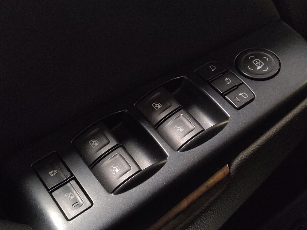 2015 Chevrolet Tahoe in Kissimmee, FL 34744 - 18118583 27