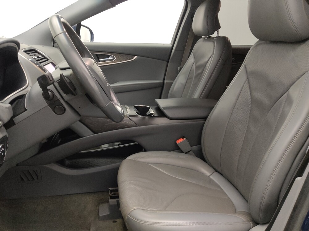 2019 Lincoln Nautilus in Hialeah, FL 33014 - 18118585 17