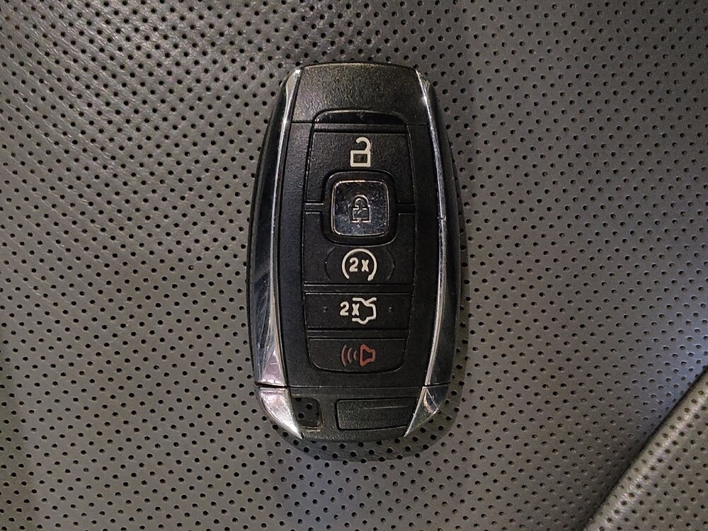 2019 Lincoln Nautilus in Hialeah, FL 33014 - 18118585 32