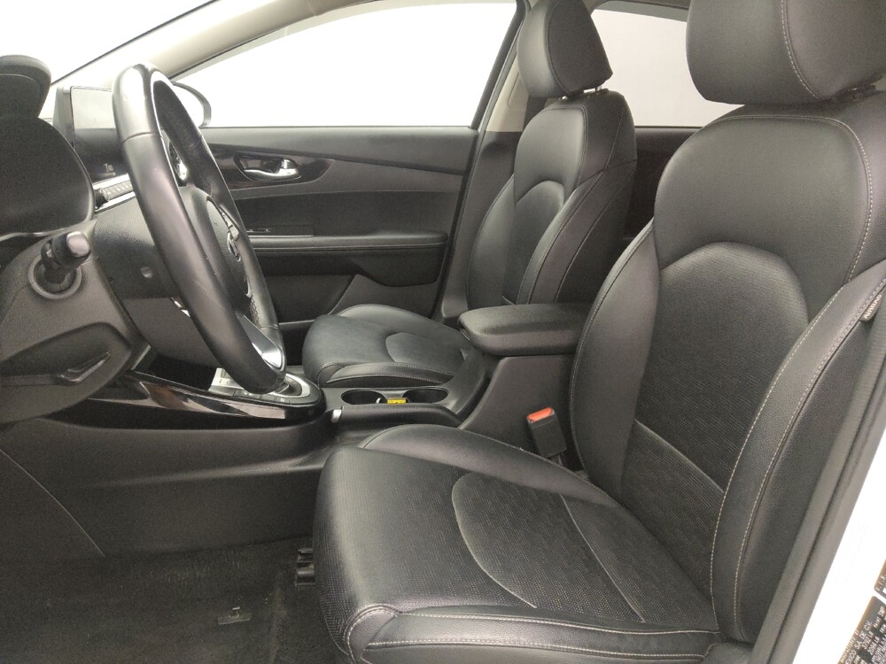 2021 Kia Forte in Hialeah, FL 33014 - 18118589 17