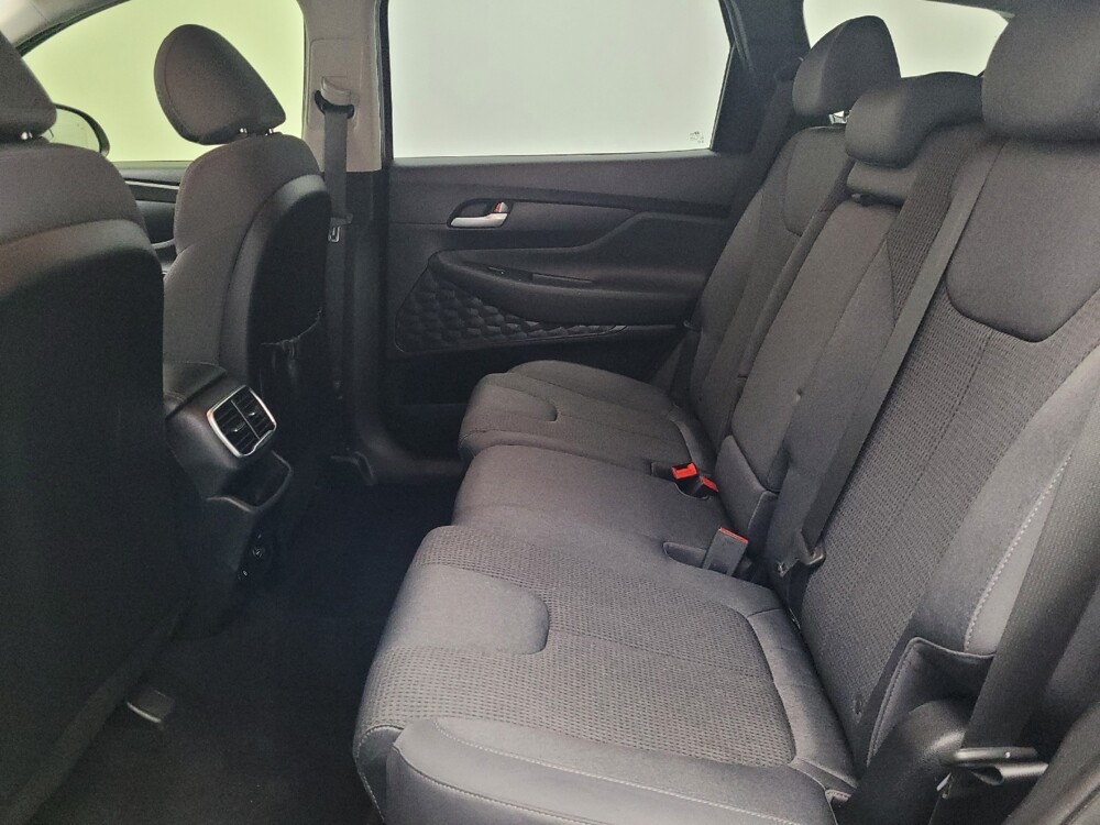 2019 Hyundai Santa Fe in Hialeah, FL 33014 - 18118590 18