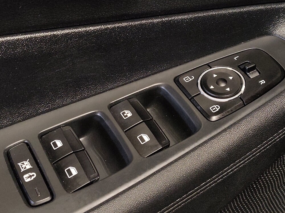 2019 Hyundai Santa Fe in Hialeah, FL 33014 - 18118590 27