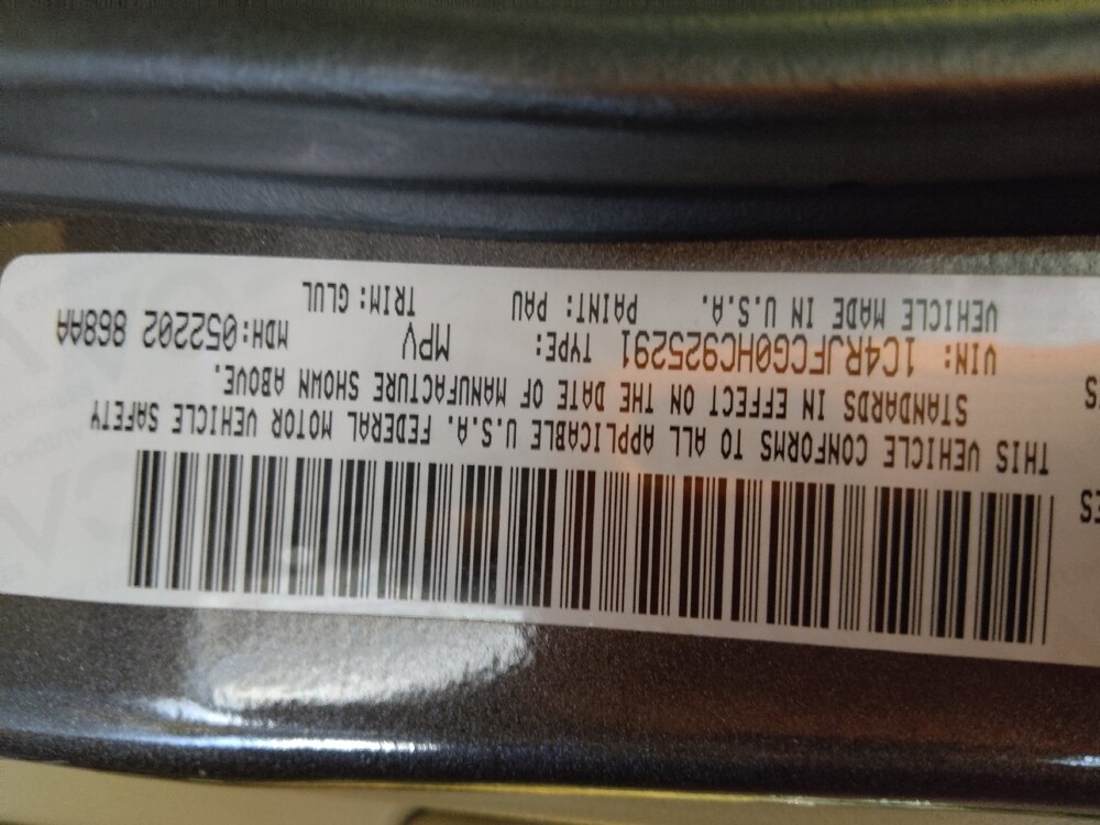 2017 Jeep Grand Cherokee in Conway, SC 29526 - 18118603 33