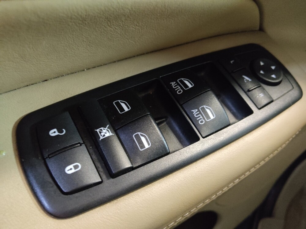 2017 Jeep Grand Cherokee in Conway, SC 29526 - 18118603 27