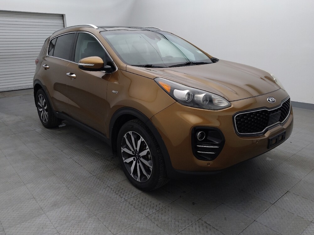 2017 Kia Sportage in Houston, TX 77074 - 18118614 13