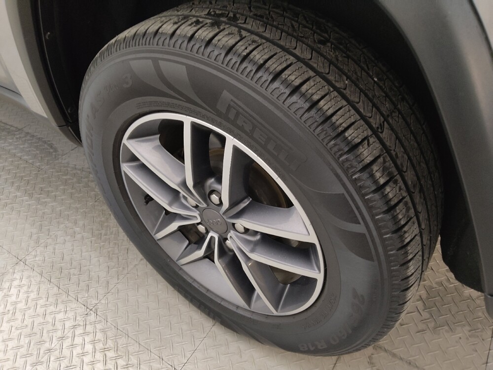 2019 Jeep Grand Cherokee in Houston, TX 77074 - 18118615 31