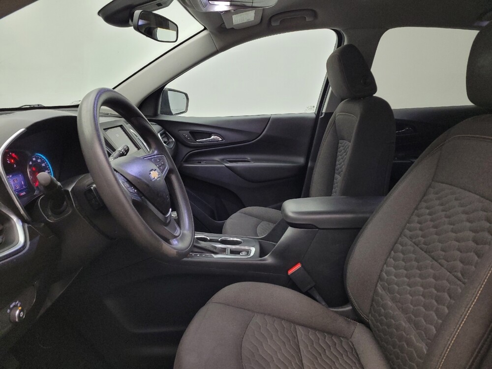 2020 Chevrolet Equinox in Columbus, OH 43228 - 18118623 17