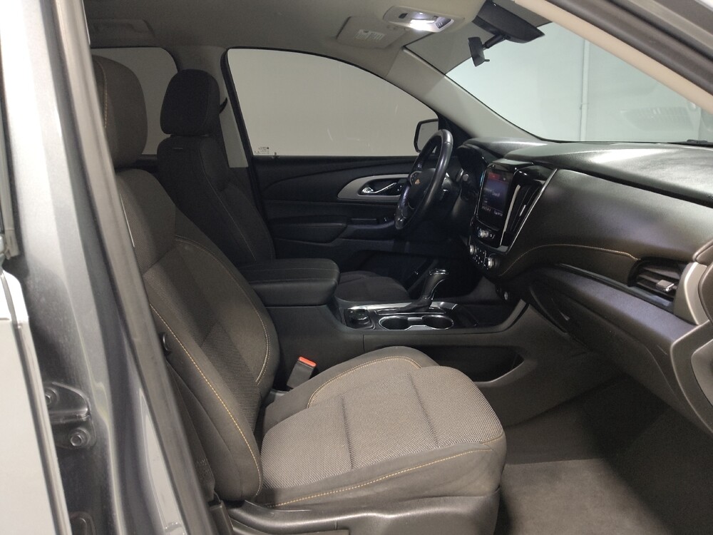 2020 Chevrolet Traverse in Columbus, OH 43231 - 18118626 21