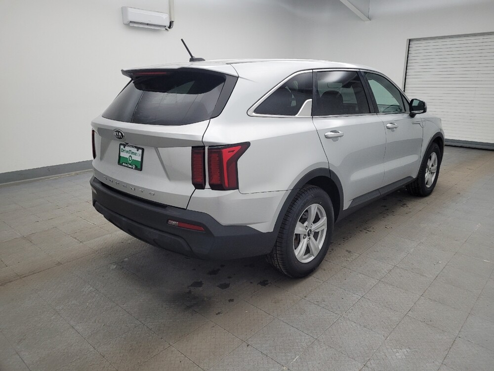 2021 Kia Sorento in Columbus, OH 43228 - 18118627 9