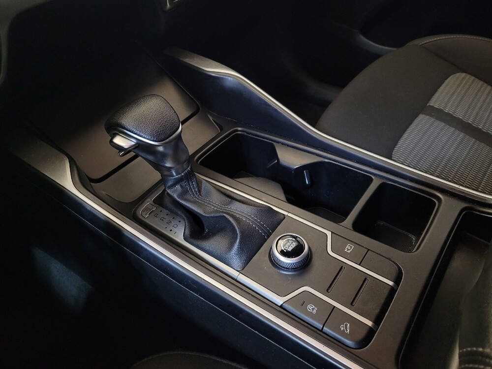 2021 Kia Sorento in Columbus, OH 43228 - 18118627 26