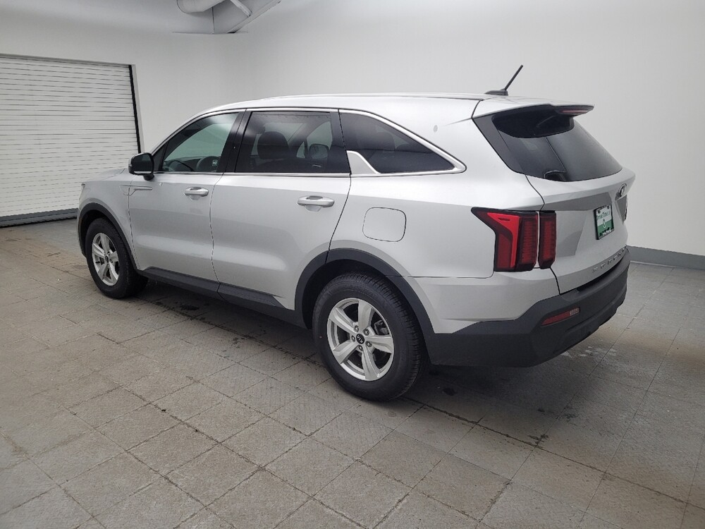 2021 Kia Sorento in Columbus, OH 43228 - 18118627 3