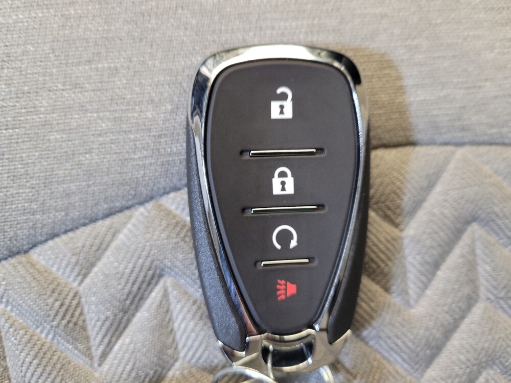 2024 Chevrolet Equinox in Louisville, KY 40258 - 18118631 32