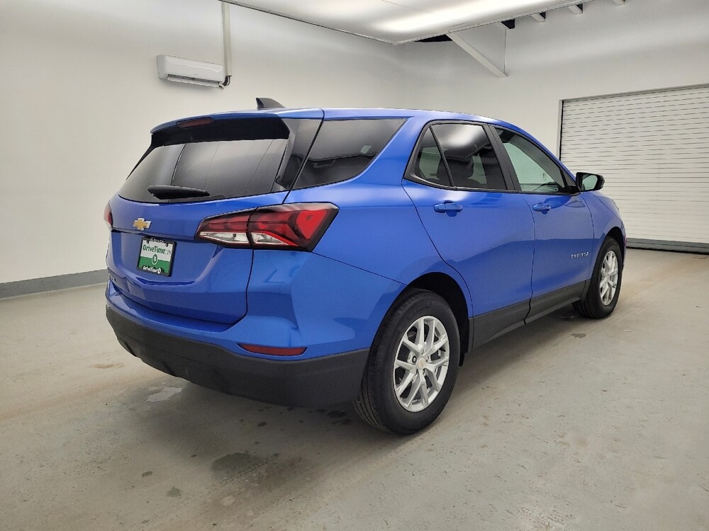 2024 Chevrolet Equinox in Louisville, KY 40258 - 18118631 10