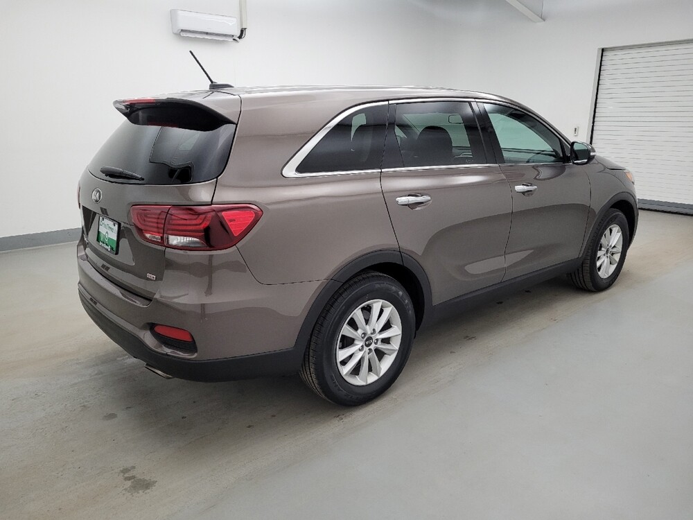 2019 Kia Sorento in Columbus, OH 43228 - 18118632 10
