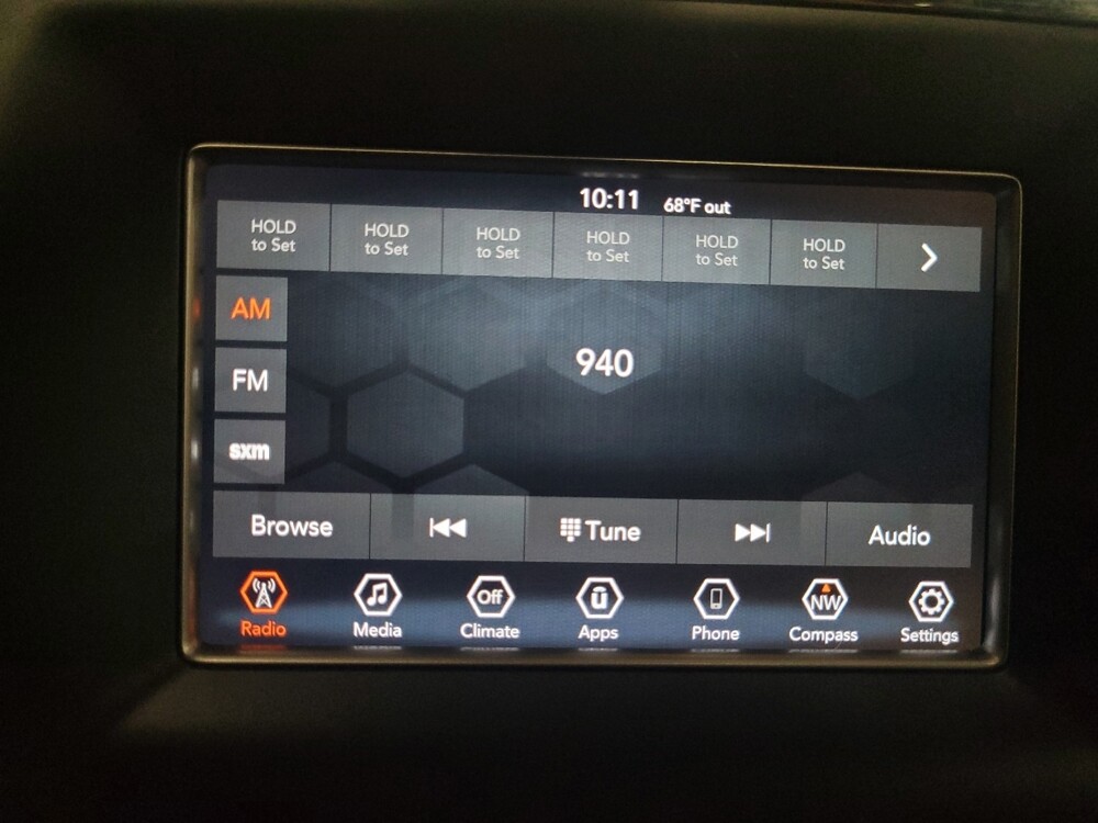 2019 Jeep Grand Cherokee in Temple Hills, MD 20746 - 18118635 25