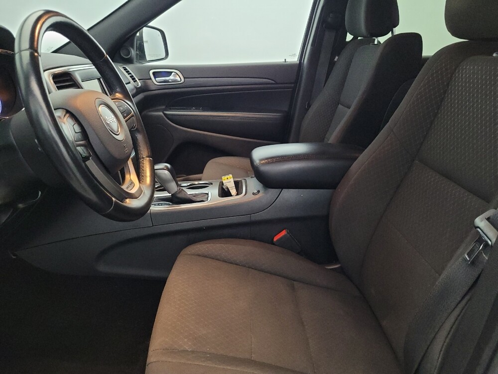 2019 Jeep Grand Cherokee in Temple Hills, MD 20746 - 18118635 17