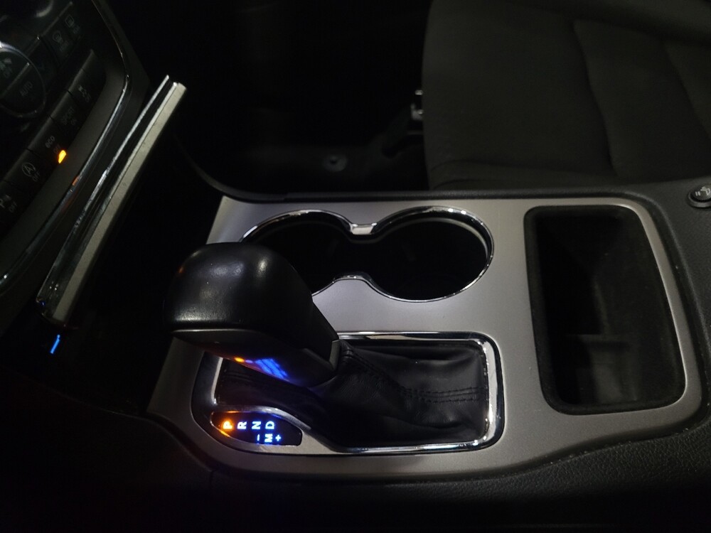 2019 Jeep Grand Cherokee in Temple Hills, MD 20746 - 18118635 26