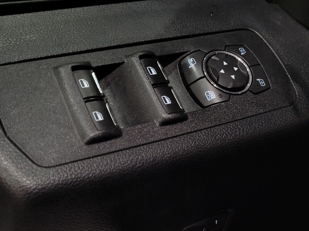 2020 Ford F150 in Temple Hills, MD 20746 - 18118637 27