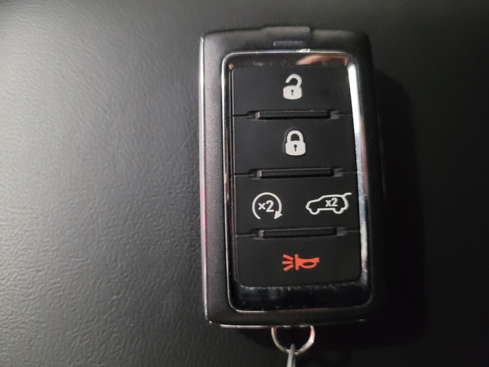 2023 Jeep Grand Cherokee in Langhorne, PA 19047 - 18118639 32