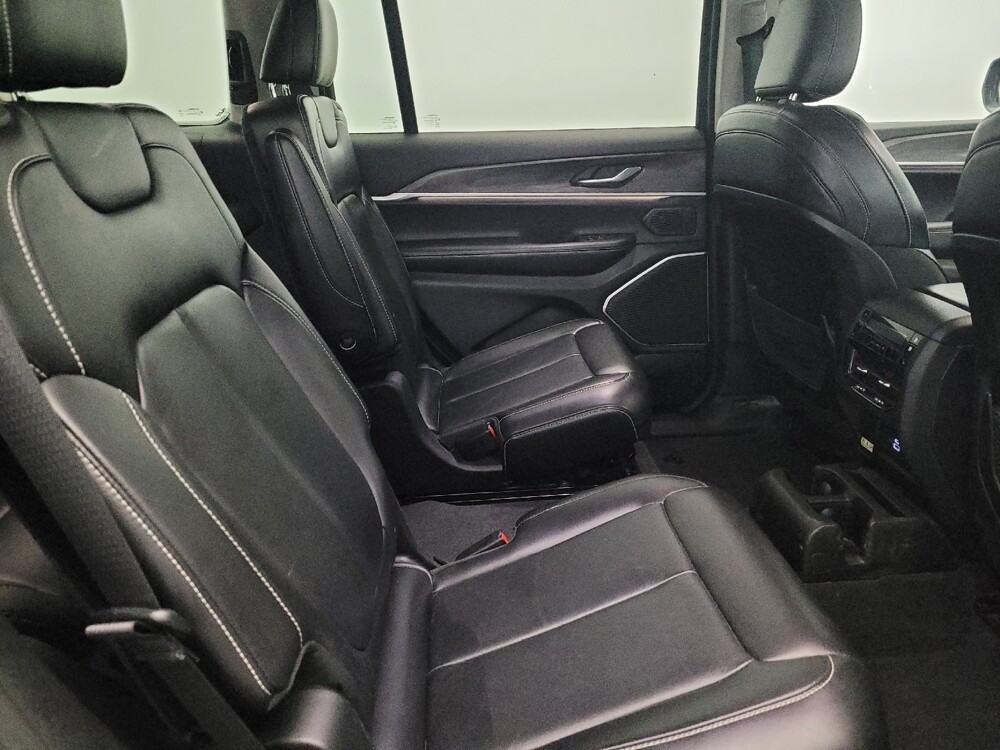 2021 Jeep Grand Cherokee L in Langhorne, PA 19047 - 18118641 19