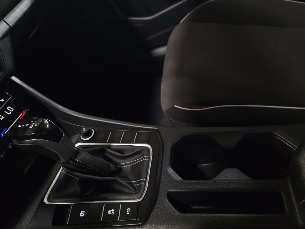 2025 Volkswagen Jetta in Langhorne, PA 19047 - 18118651 26