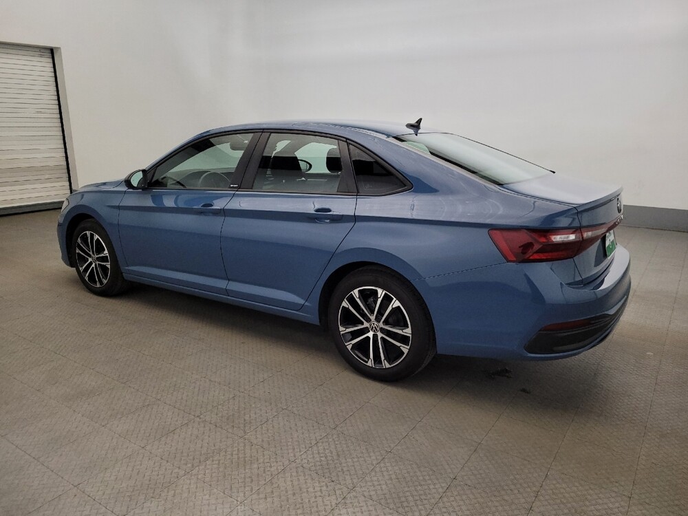 2025 Volkswagen Jetta in Langhorne, PA 19047 - 18118651 3