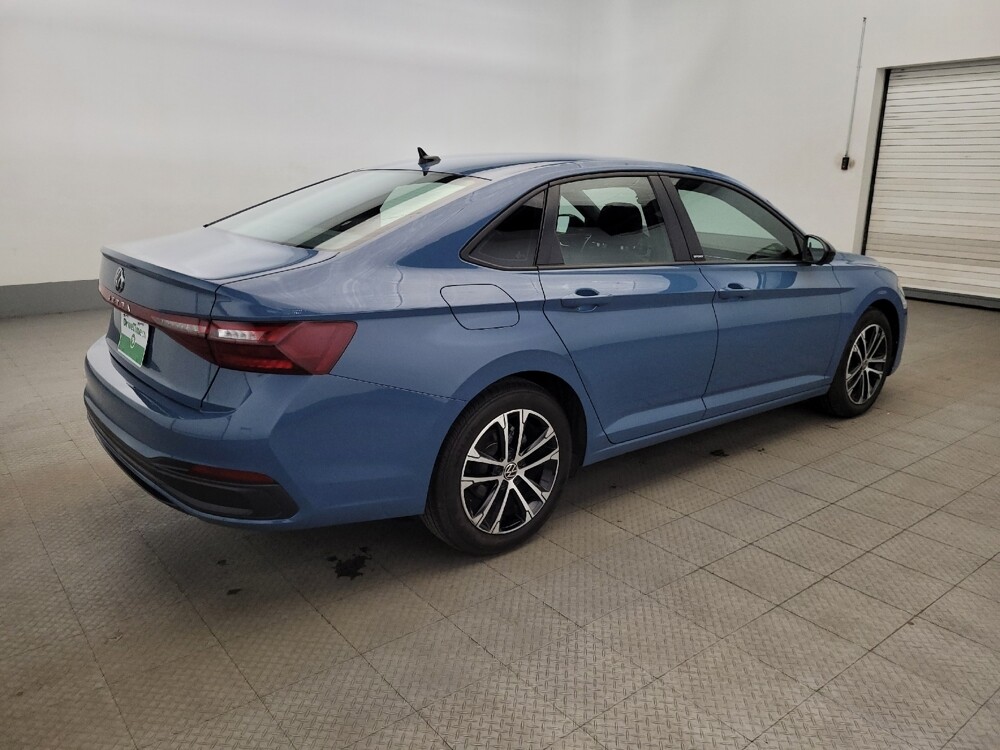 2025 Volkswagen Jetta in Langhorne, PA 19047 - 18118651 10