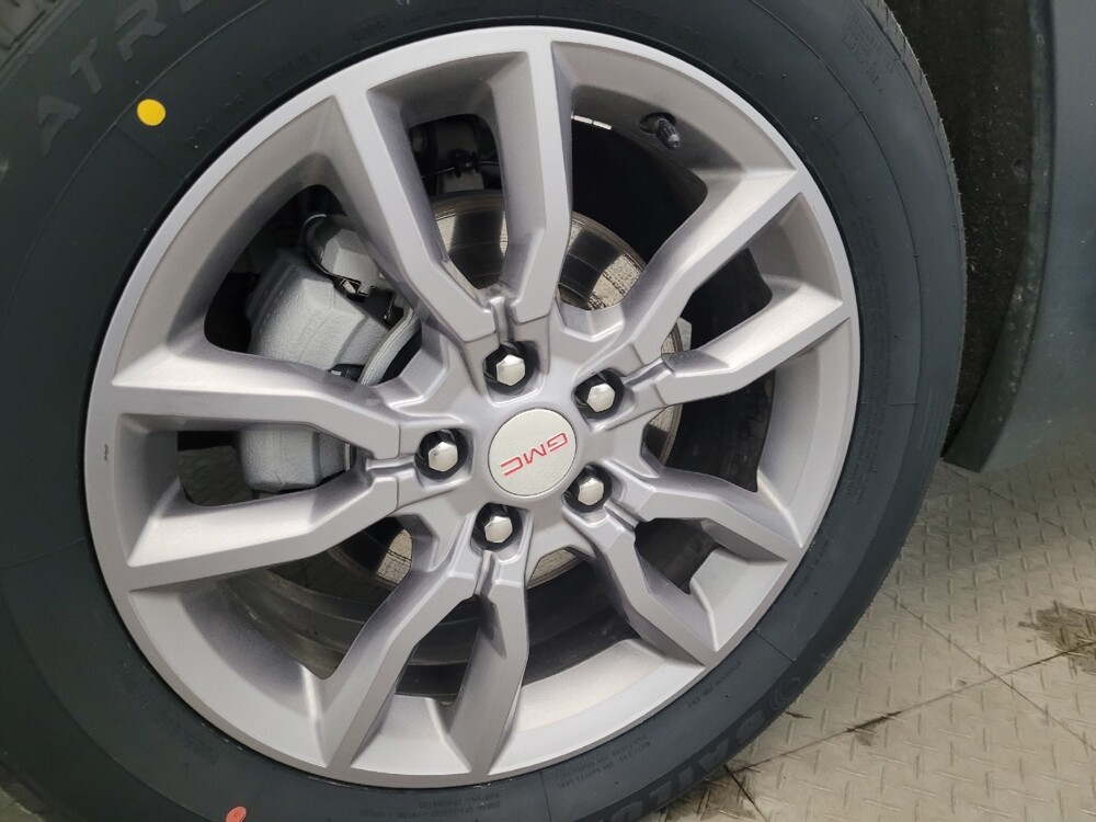 2024 GMC Terrain in New Castle, DE 19720 - 18118652 31